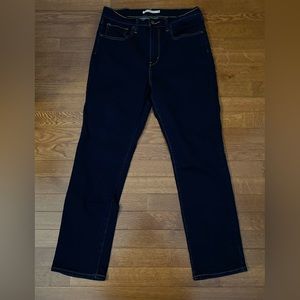 Levi’s 724 High Rise Straight Women’s Jeans Stretch Dark Blue Wash Size 30